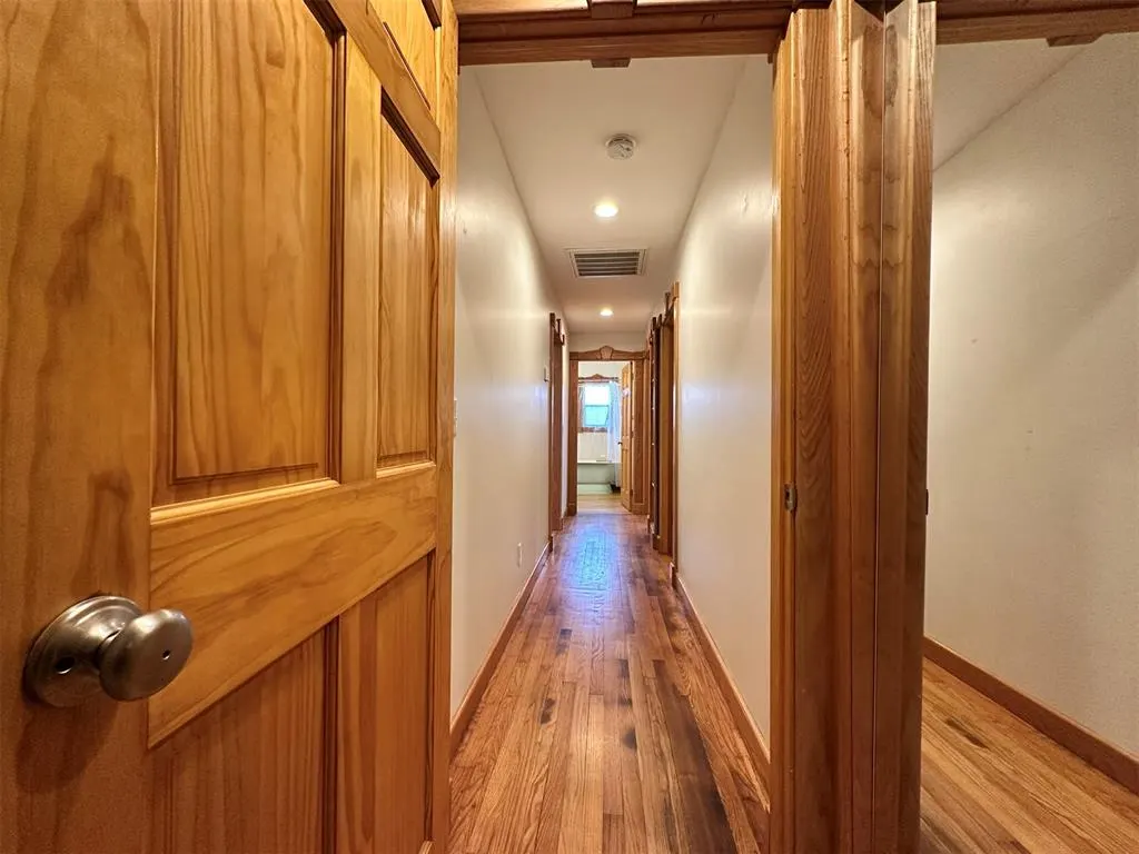 Photo 14 — 2833 Kent Drive, Oklahoma City, OK 73120