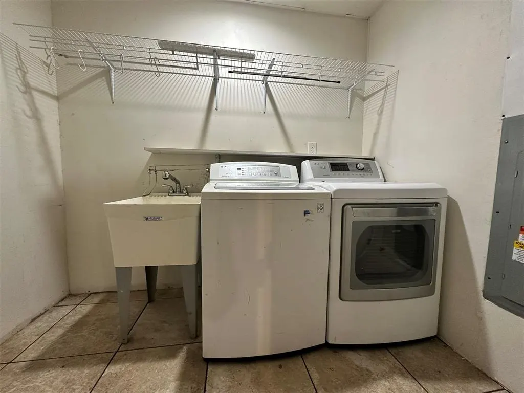 Photo 16 — 2833 Kent Drive, Oklahoma City, OK 73120