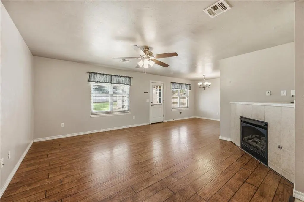 Photo 6 — 1115 Brunson Avenue, Prague, OK 74864