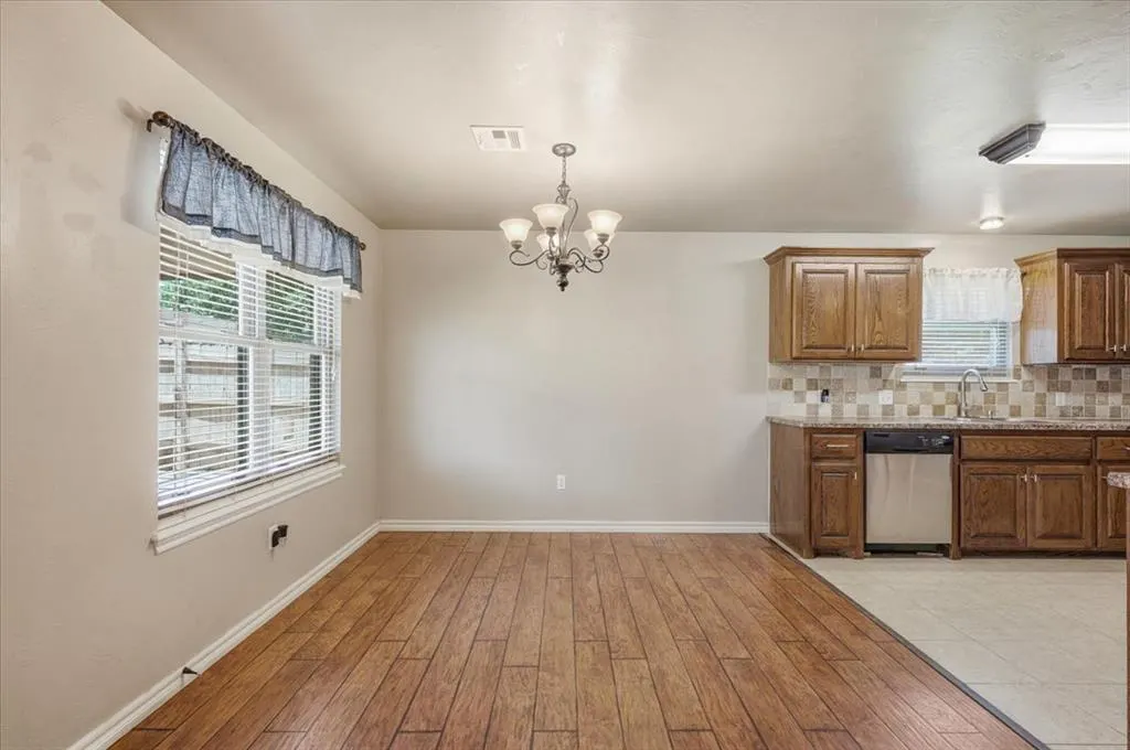 Photo 9 — 1115 Brunson Avenue, Prague, OK 74864