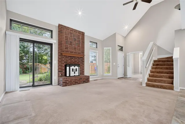 Photo 6 — 121 S Creekdale Drive, Norman, OK 73072