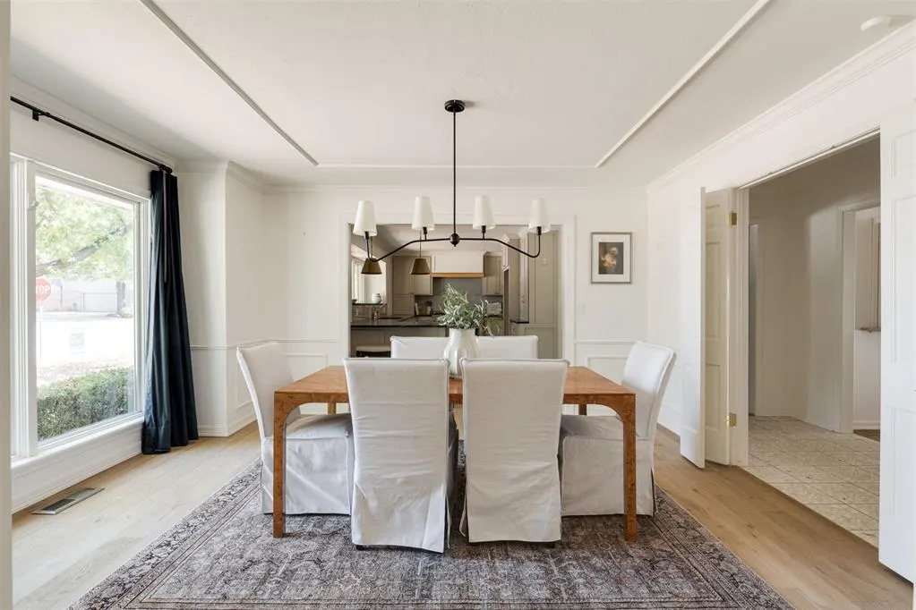 Photo 4 — 3100 Stonybrook Road, Oklahoma City, OK 73120