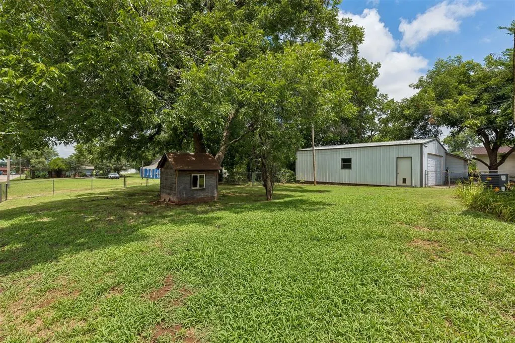Photo 30 — 2014 W Logan Avenue, Guthrie, OK 73044