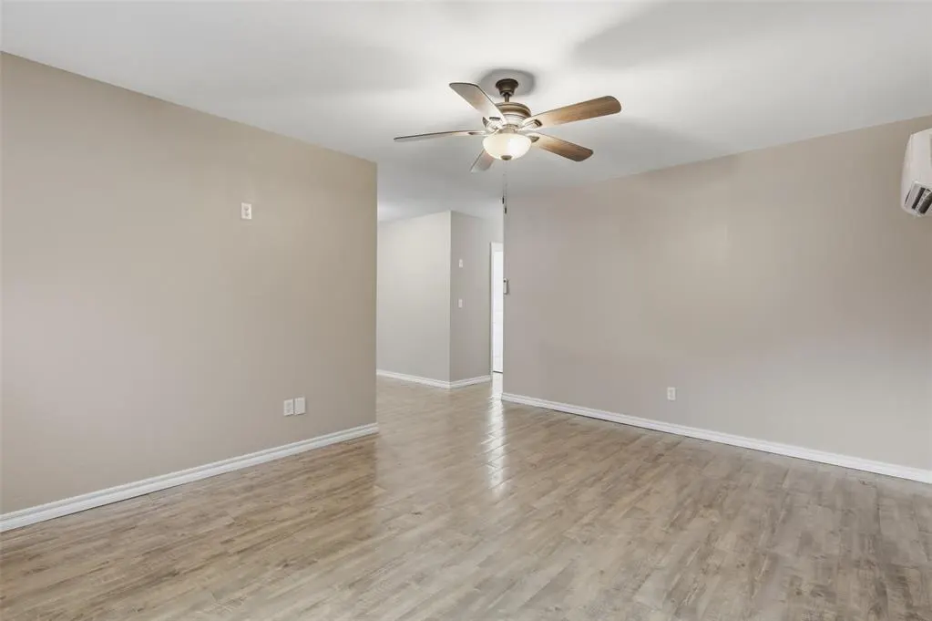 Photo 6 — 604 E 9th Street, Chandler, OK 74834