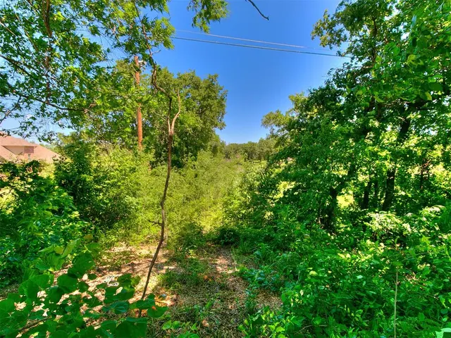 Photo 4 — 5001 E Wilshire Boulevard, Oklahoma City, OK 73121