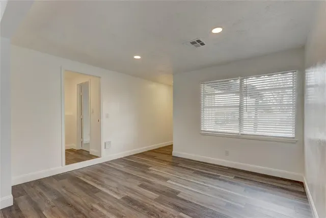 Photo 4 — 6806 NW 32nd Street, Bethany, OK 73008