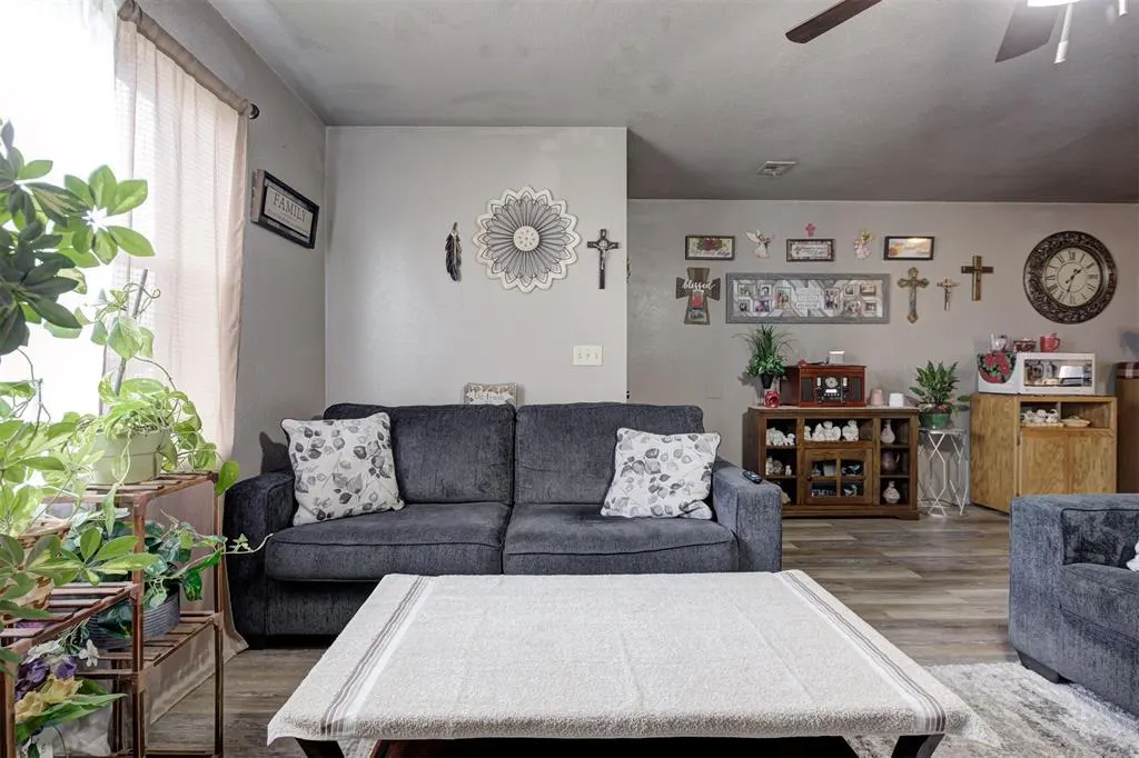 Photo 9 — 308 Traditional Way Court, Shawnee, OK 74804