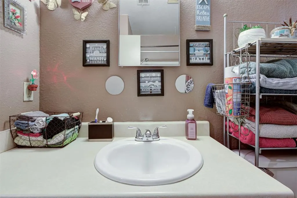 Photo 24 — 308 Traditional Way Court, Shawnee, OK 74804