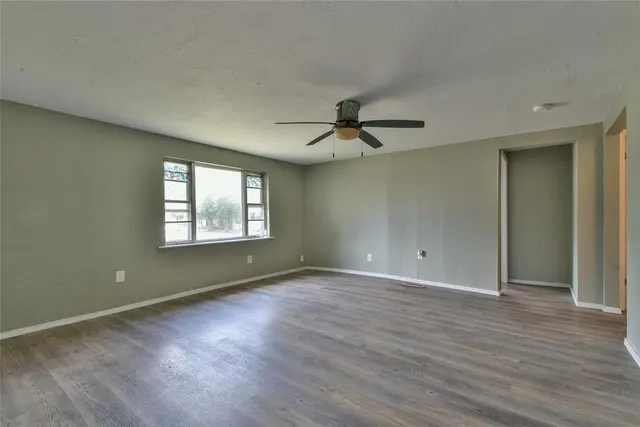 Photo 4 — 418 W Penn Street, El Reno, OK 73036