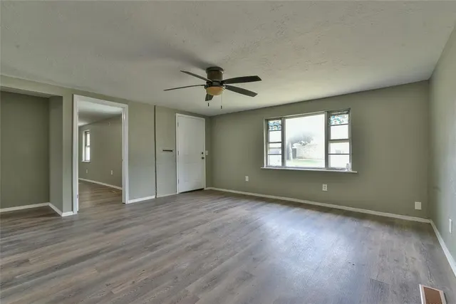Photo 6 — 418 W Penn Street, El Reno, OK 73036