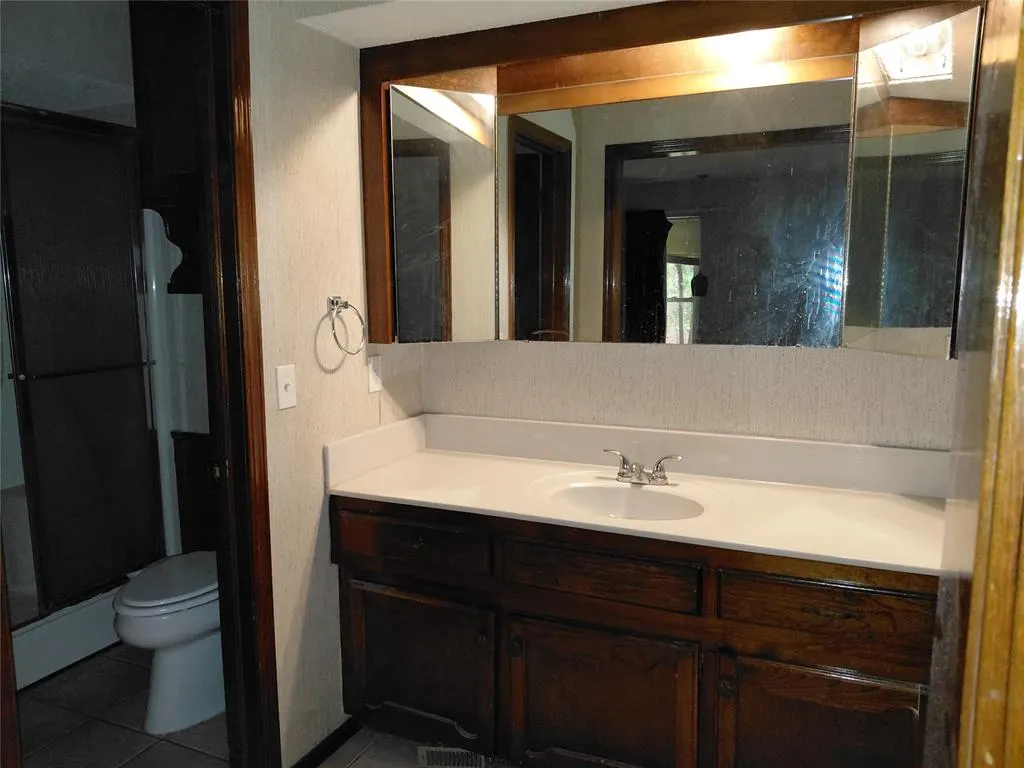Photo 10 — 9105 Pebble Lane, Oklahoma City, OK 73132