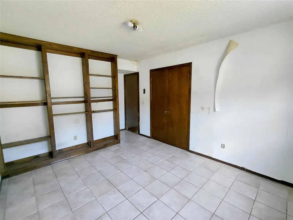 Photo 14 — 9105 Pebble Lane, Oklahoma City, OK 73132