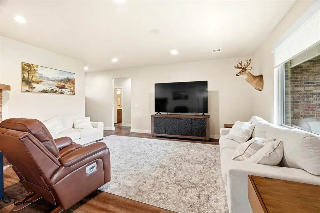 Photo 8 — 2802 N Broadway Avenue, Shawnee, OK 74804