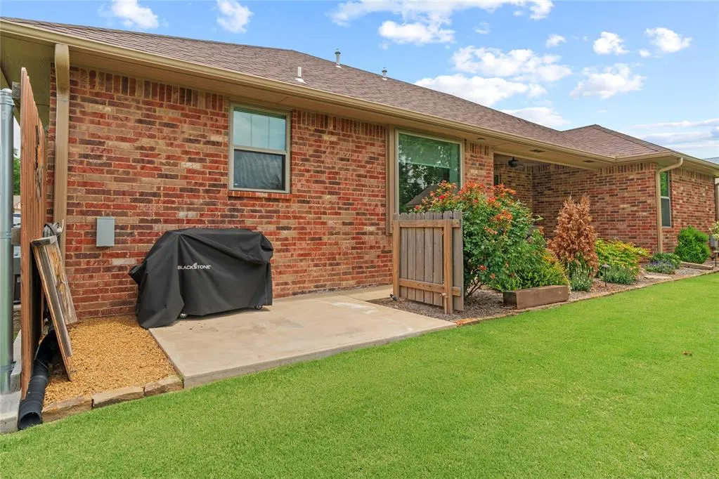Photo 30 — 2802 N Broadway Avenue, Shawnee, OK 74804