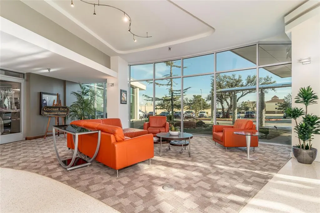 Photo 5 — 5900 Mosteller Drive 81, Oklahoma City, OK 73112