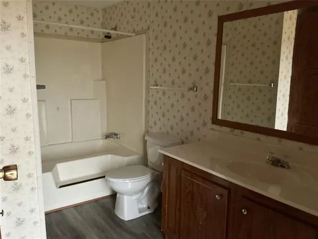 Photo 7 — 10830 N 2248 Road, Clinton, OK 73601