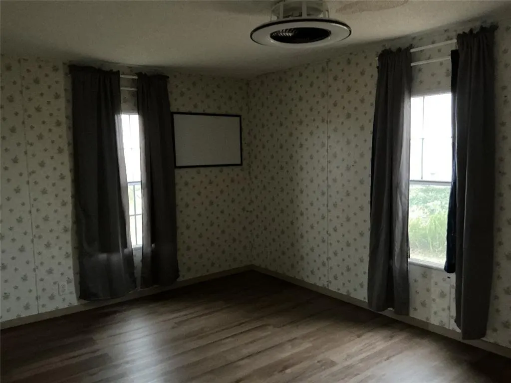 Photo 8 — 10830 N 2248 Road, Clinton, OK 73601