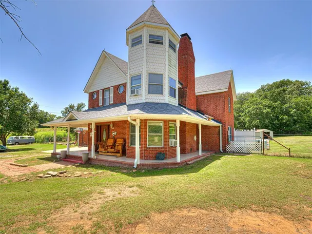 Photo 5 — 10864 E Colbert Road, Davis, OK 73030