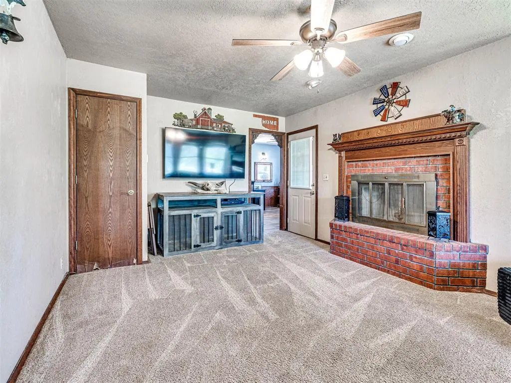 Photo 12 — 10864 E Colbert Road, Davis, OK 73030