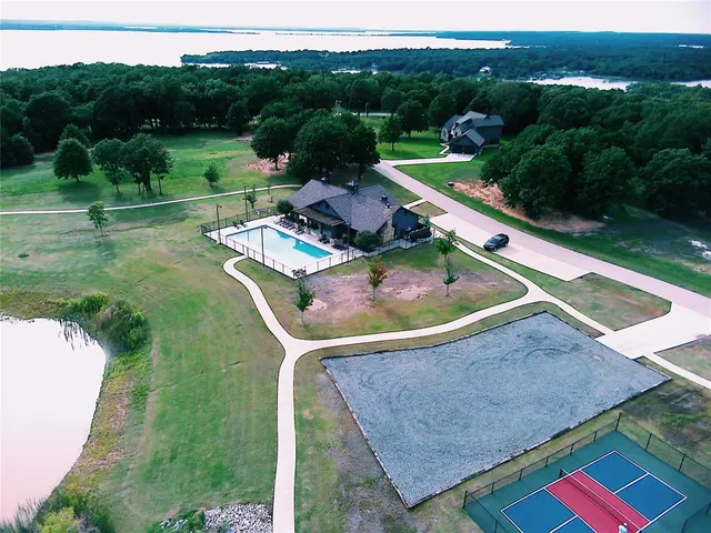 Photo 2 — 21 Patriot Pointe Road, Eufaula, OK 74432