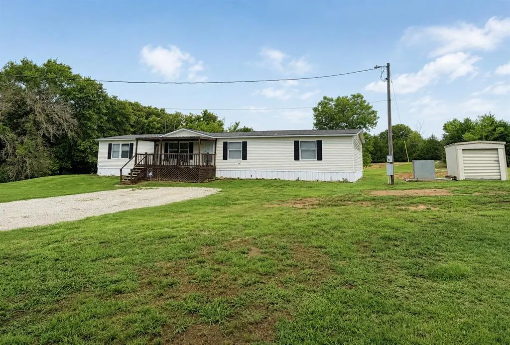 Photo 2 — 355728 Oak Springs Drive, Prague, OK 74864