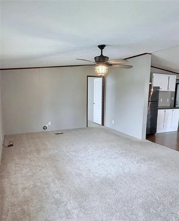 Photo 5 — 355728 Oak Springs Drive, Prague, OK 74864
