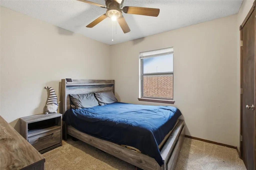 Photo 29 — 221 W Strasburg Way, Mustang, OK 73064