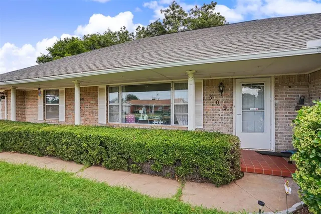 Photo 7 — 509 W Lark Street, Altus, OK 73521