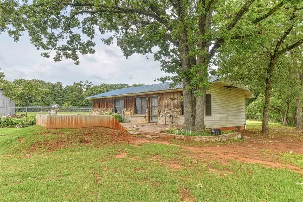 Photo 24 — 412 Bumgarner Avenue, Norman, OK 73026