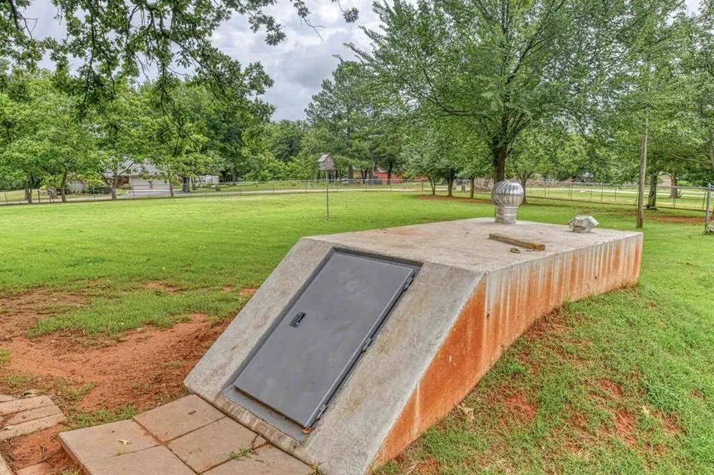 Photo 25 — 412 Bumgarner Avenue, Norman, OK 73026