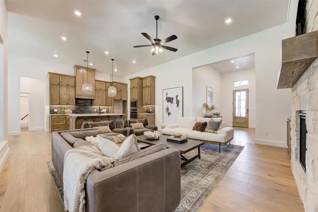 Photo 7 — 3621 Yellowstone Drive, Norman, OK 73069