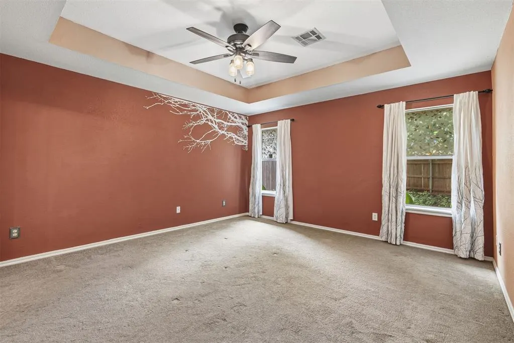 Photo 14 — 905 Shadowhill Street, Norman, OK 73071