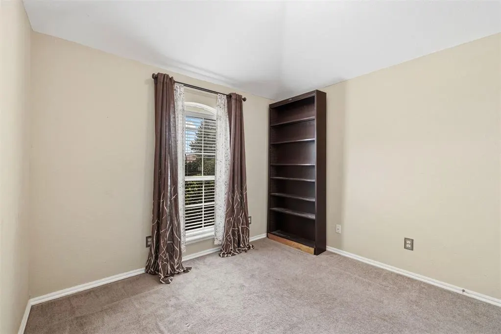 Photo 19 — 905 Shadowhill Street, Norman, OK 73071