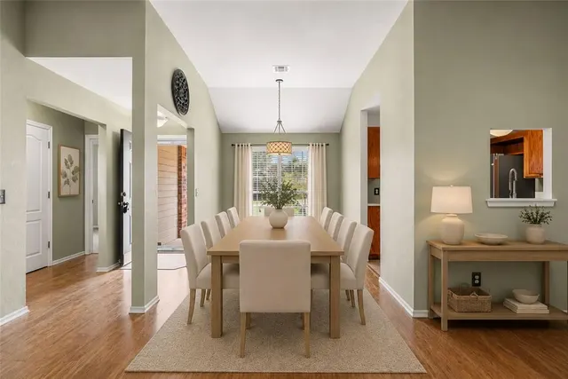 Photo 7 — 905 Shadowhill Street, Norman, OK 73071