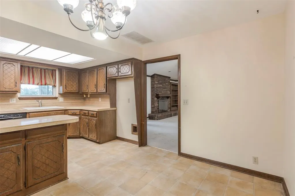 Photo 11 — 7505 Kathryn Way, Oklahoma City, OK 73162