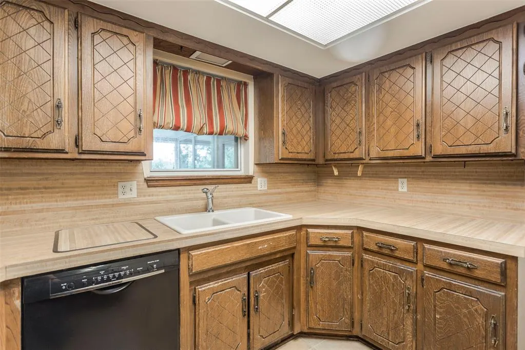 Photo 17 — 7505 Kathryn Way, Oklahoma City, OK 73162