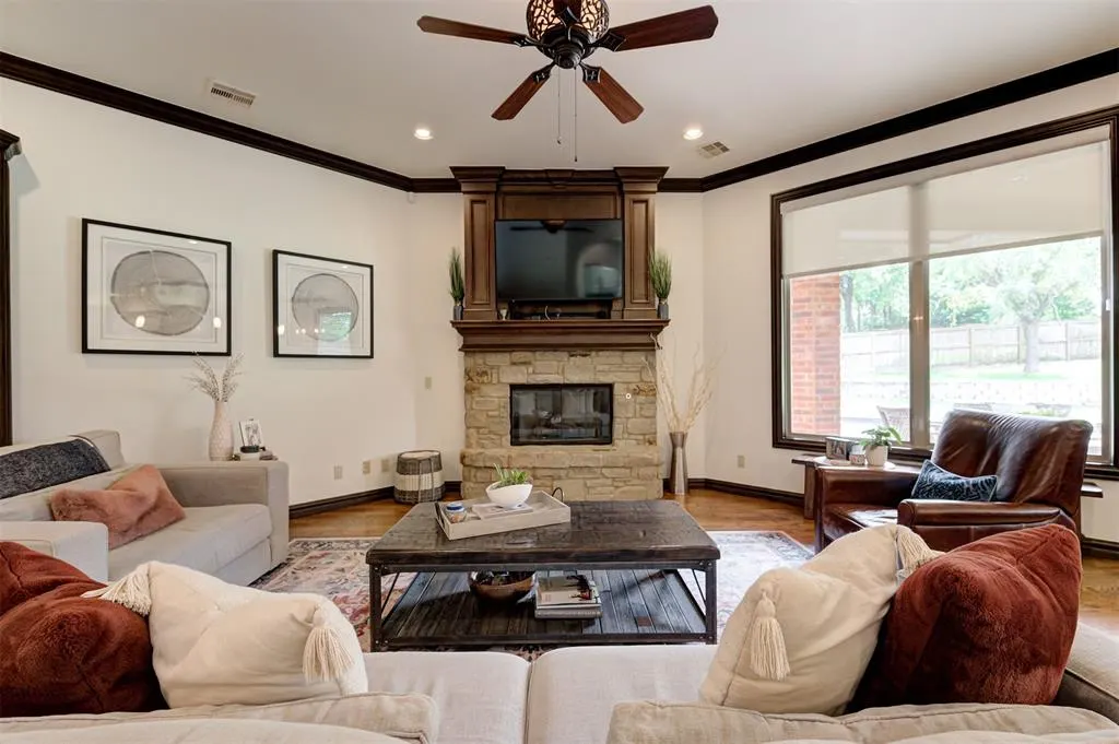Photo 8 — 10301 Berrywood Drive, Oklahoma City, OK 73151