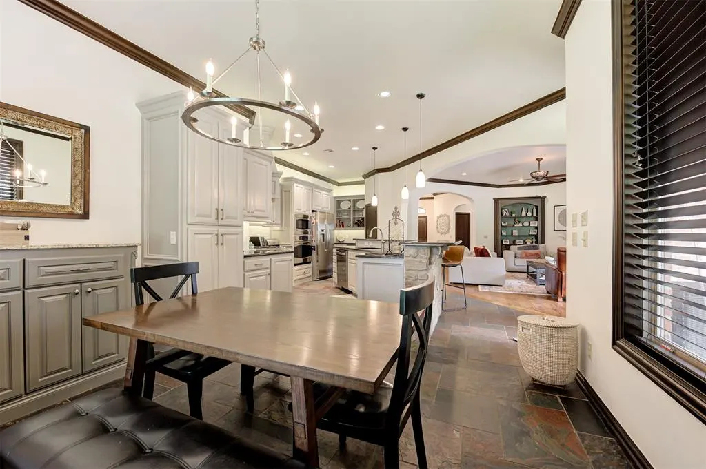 Photo 17 — 10301 Berrywood Drive, Oklahoma City, OK 73151