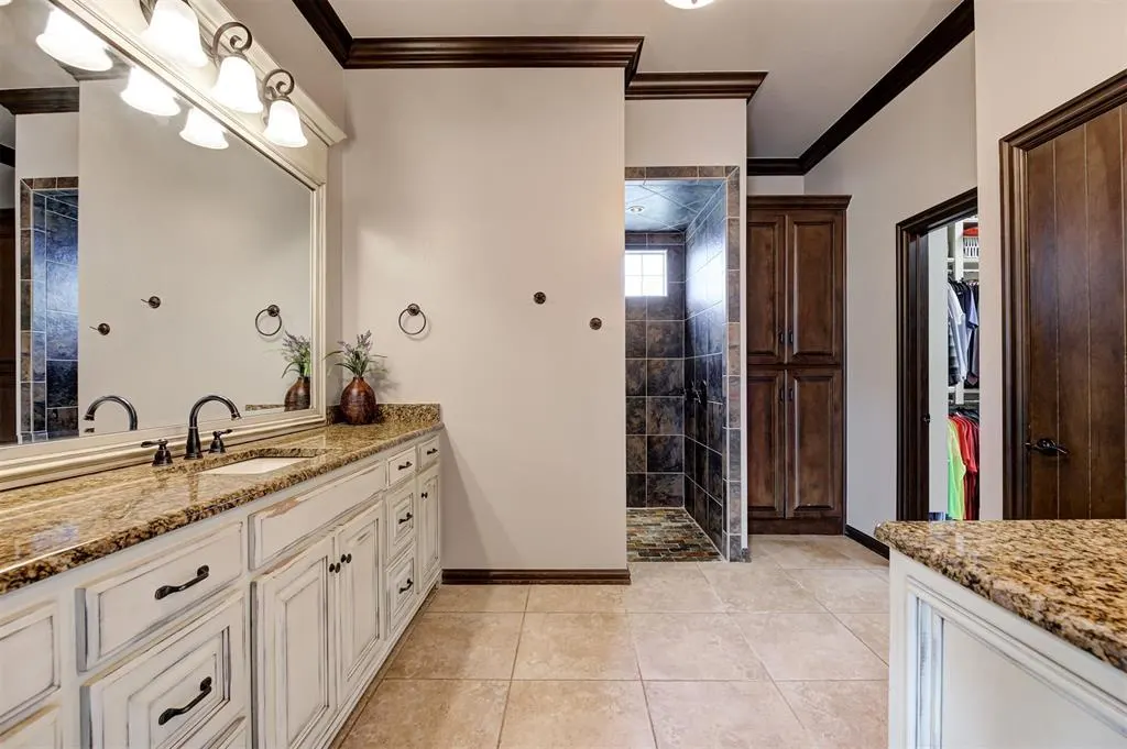 Photo 21 — 10301 Berrywood Drive, Oklahoma City, OK 73151