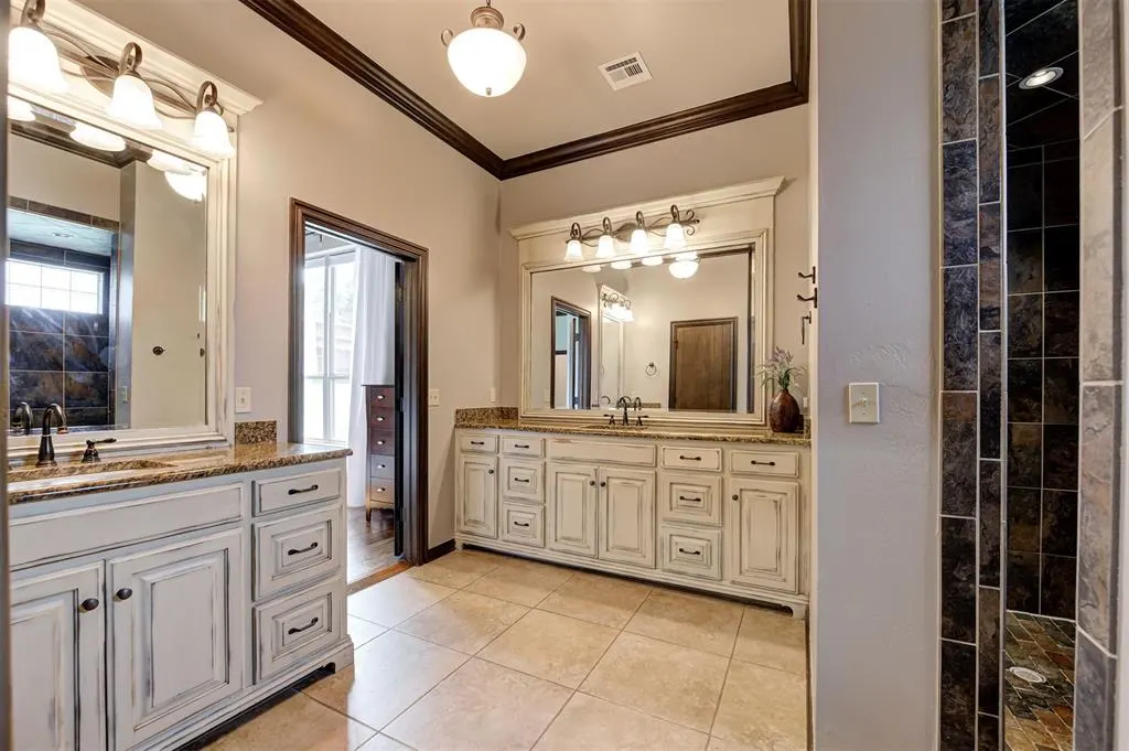 Photo 22 — 10301 Berrywood Drive, Oklahoma City, OK 73151