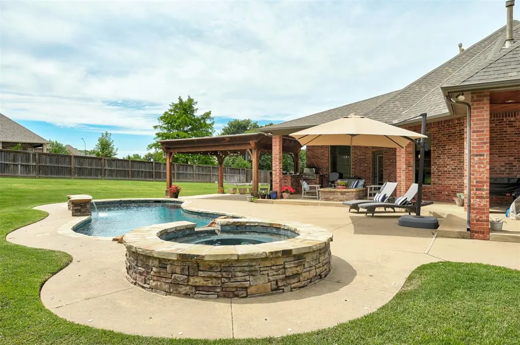 Photo 43 — 10301 Berrywood Drive, Oklahoma City, OK 73151