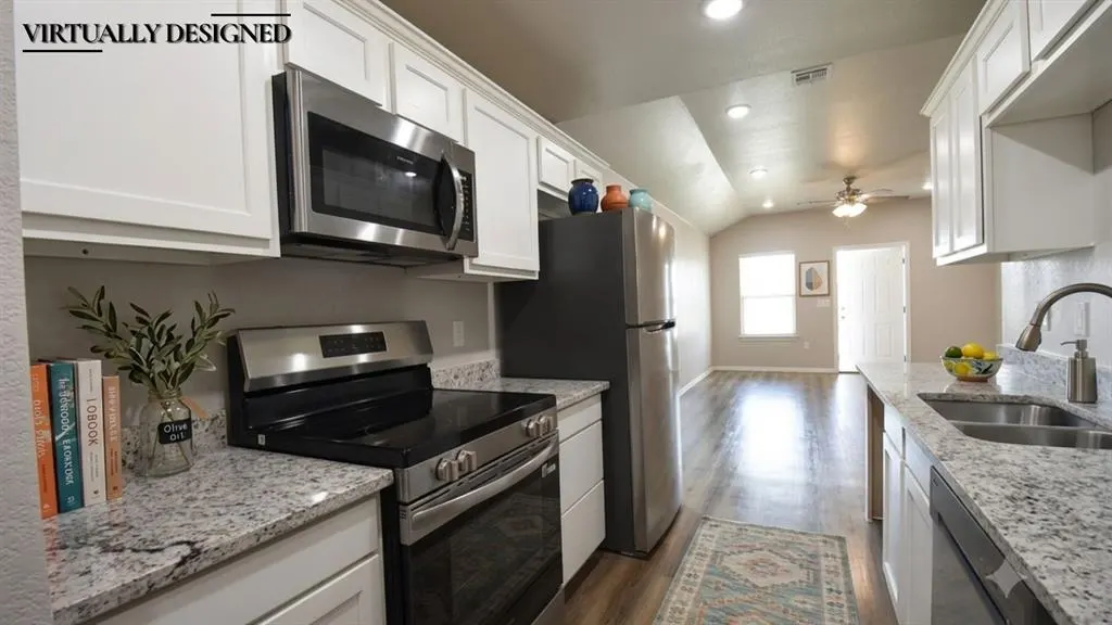 Photo 14 — 829 Elm Street, Seminole, OK 74868