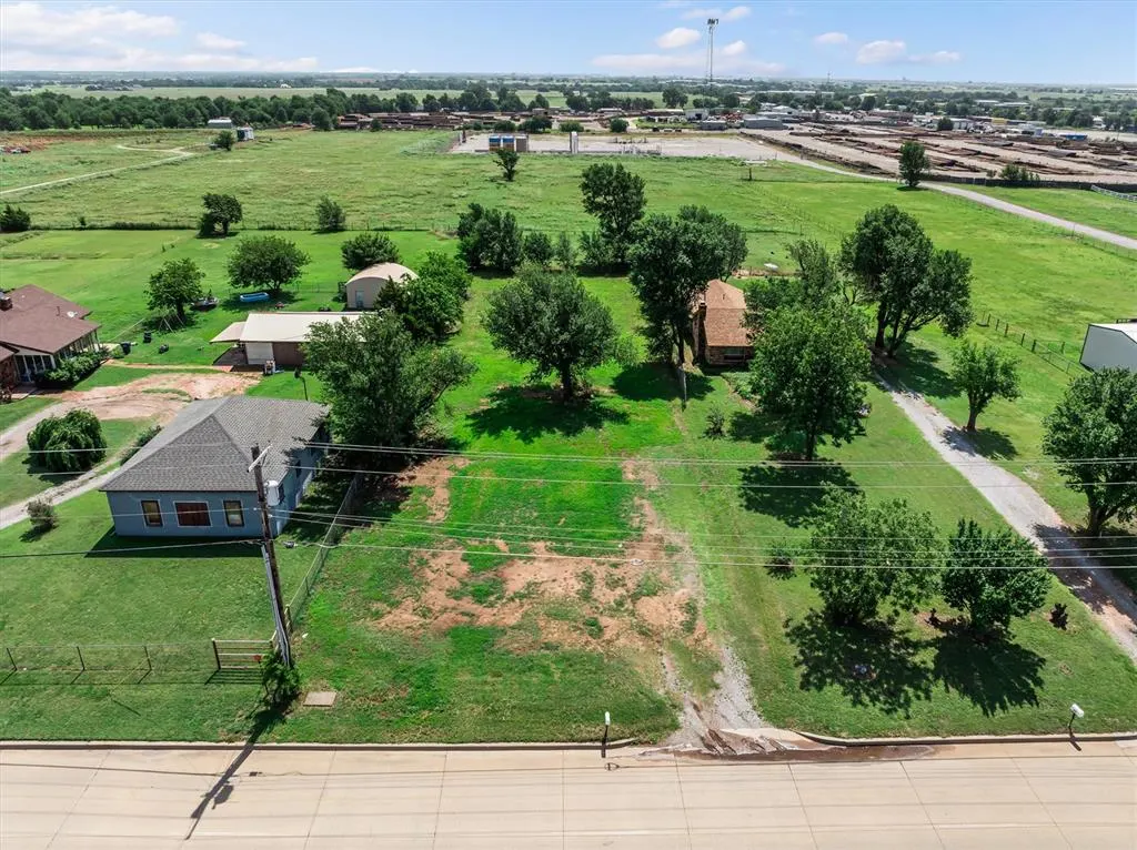 Photo 3 — 1803 S Shepard Avenue, El Reno, OK 73036