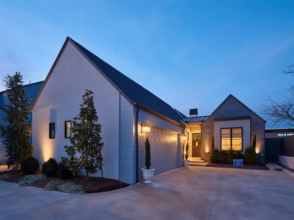 Photo 4 — 1147 NW 57th Street, Oklahoma City, OK 73118
