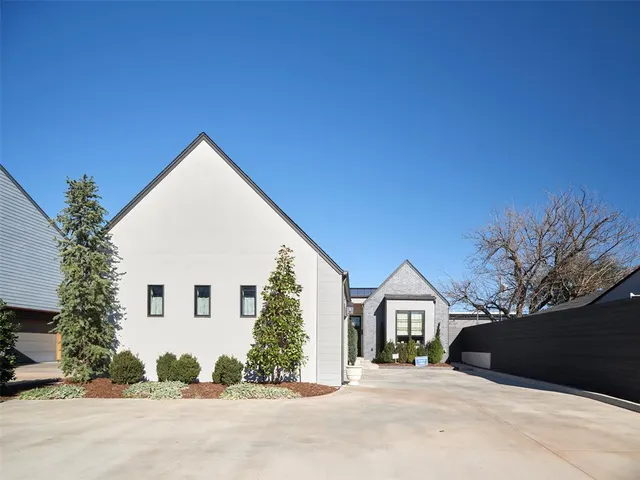 Photo 8 — 1147 NW 57th Street, Oklahoma City, OK 73118