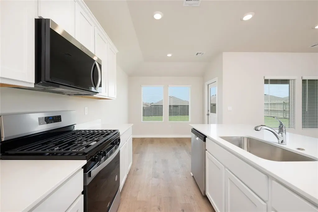 Photo 13 — 10300 NW 26th Street, Yukon, OK 73099