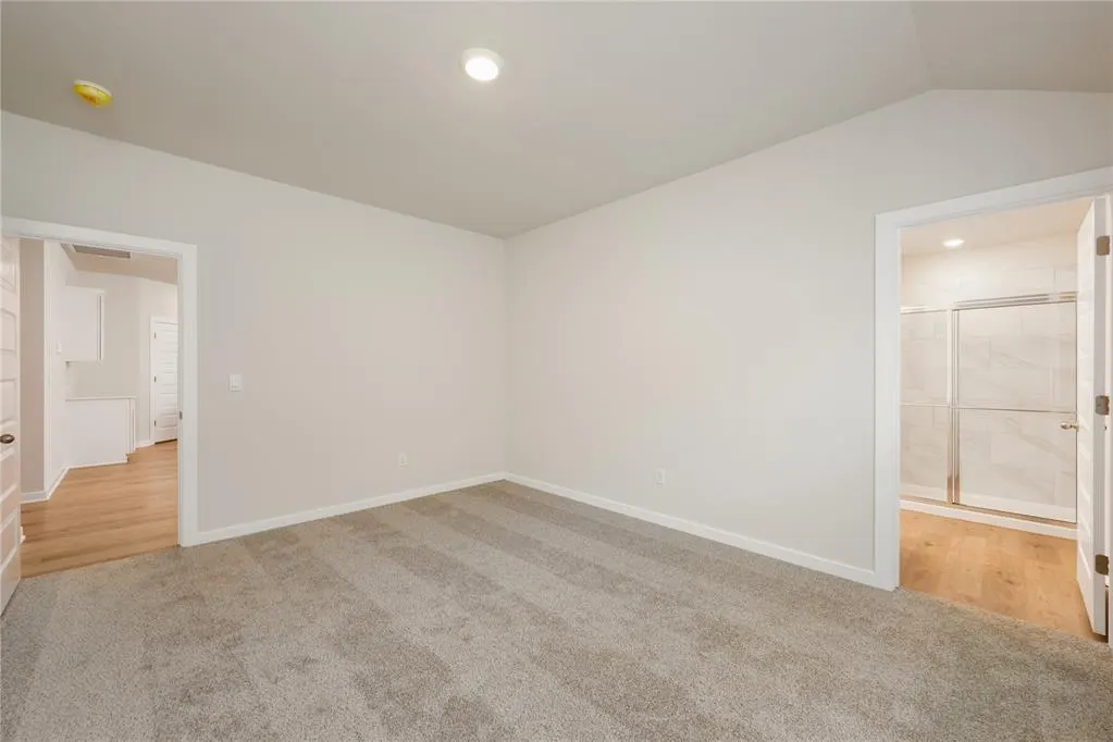 Photo 18 — 10300 NW 26th Street, Yukon, OK 73099
