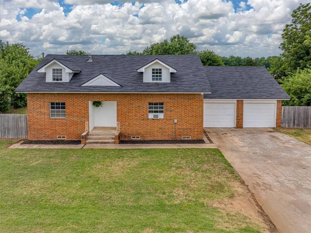 Photo 3 — 202 NW 34th Street, Newcastle, OK 73065