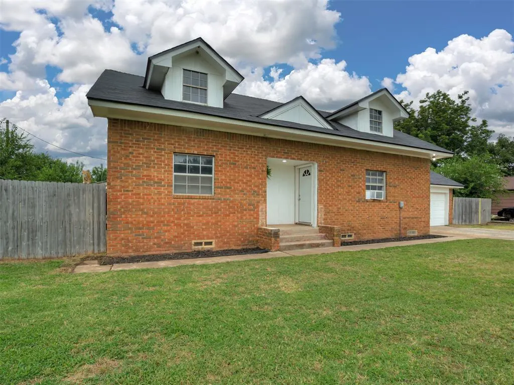 Photo 5 — 202 NW 34th Street, Newcastle, OK 73065