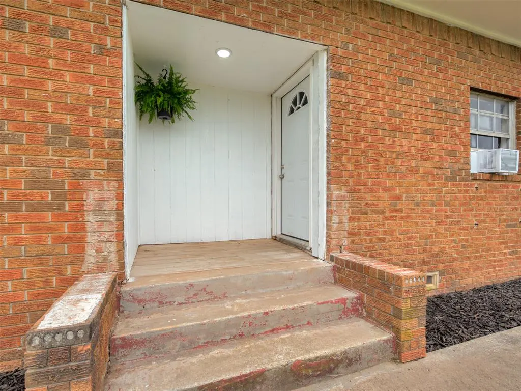 Photo 7 — 202 NW 34th Street, Newcastle, OK 73065